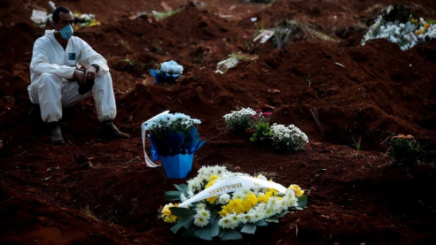 Brasil registra por primera vez en un día 1.179 muertes por coronavirus Brasil