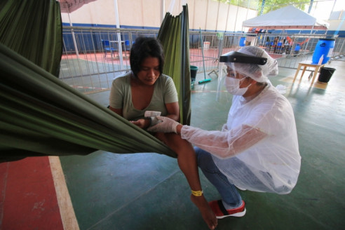 Brasil niega a Médicos Sin Fronteras posibilidad de atender a unos 5 mil indígenas Brasil