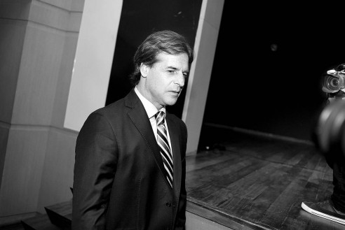 ¡No me ayudes tanto! Lacalle Pou desconoce declaraciones de Bolsonaro sobre Uruguay Reportajes & Investigación