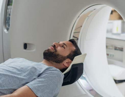 Una vacuna prolonga la vida de pacientes con cáncer cerebral agresivo Actualidad