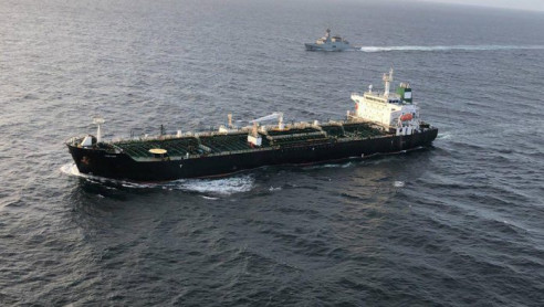 Irán está listo para responder si EE.UU. ataca a los buques que llevan combustible a Venezuela Oriente Medio