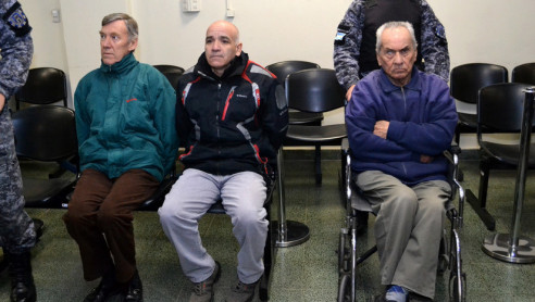Condenan a dos sacerdotes por abuso de menores en Argentina Latinoamérica