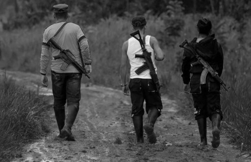 Falsos positivos: ¿fueron los únicos crímenes ordenados por Uribe en Colombia? Reportajes & Investigación