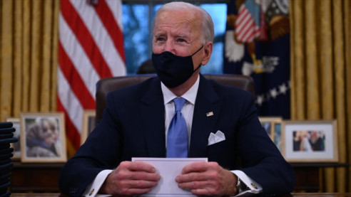 Gobierno de Biden anuncia permiso temporal para venezolanos que residen en EE. UU. Mundo