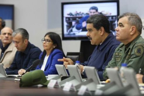 Maduro exige a Bolsonaro detención de terroristas implicados en asalto a cuartel Latinoamérica