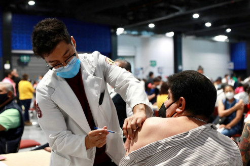Llama Secretaría de Salud en Puebla a respetar logística de vacunación México
