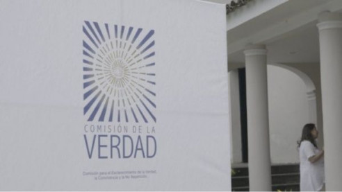 Colombia: Amenazan de muerte a paramilitares por declarar ante la Comisión de la Verdad Actualidad
