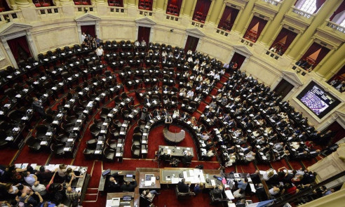 Congreso de Argentina debate sobre reforma de pensiones Actualidad