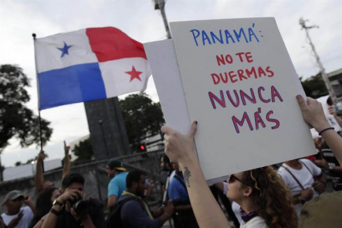 Panamá: la reforma constitucional que pretende imponer la derecha para beneficio del empresariado Reportajes & Investigación