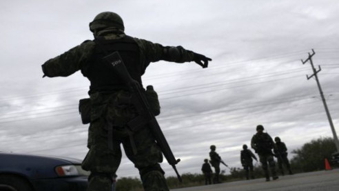 Detenidos 30 militares en México México