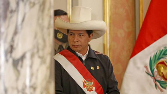 Perú: Castillo se reúne con líderes de partidos políticos en medio de crisis y pedido de destitución Actualidad
