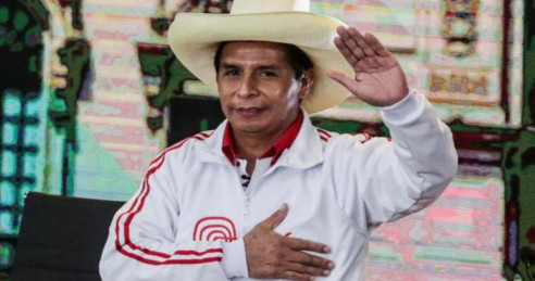 Proclamación de Pedro Castillo como presidente de Perú espera solamente por una fecha Latinoamérica