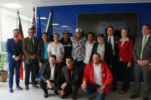 Llegan a Colombia ex guerrileros de las FARC que compitieron en Mundial de Rafting Deportes