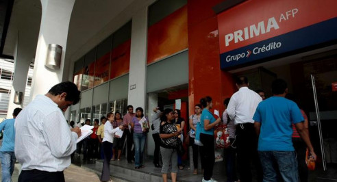 Congreso de Perú aprobó ley que permite retirar hasta el 25% de las AFP Latinoamérica