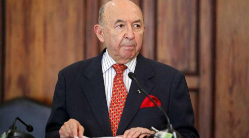 Canciller de Ecuador renuncia en medio de polémica con Argentina Latinoamérica