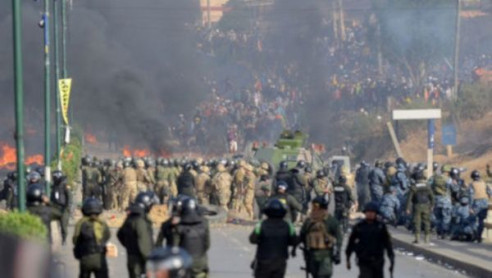 Detienen a general de la Fuerza Aérea de Bolivia por masacre de Sacaba en 2019 Actualidad