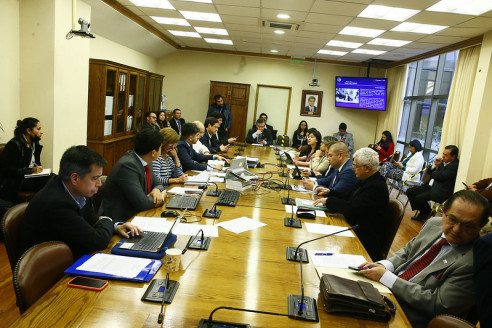Comisión de Salud de la Cámara abordó el criticado aumento de $100 en per cápita de Atención Primaria para 2023 Chile