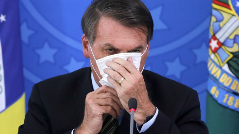Bolsonaro llama