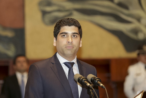 Vicepresidente ecuatoriano Otto Sonnenholzner renuncia para