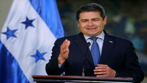 Fiscal de EE.UU. señala al presidente de Honduras de recibir millonarios sobornos del 'Chapo' y otros narcos Latinoamérica