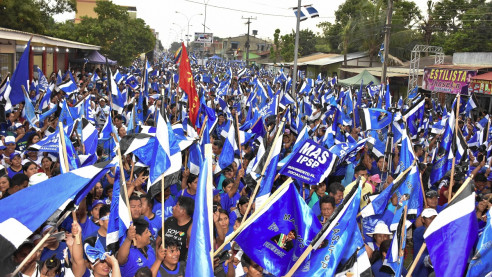 Bolivia: el MAS tiene el reto de sumar rostros jóvenes en próximas elecciones Reportajes & Investigación
