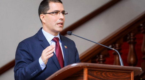 Canciller Arreaza: Campañas mediáticas no pueden ocultar la agresión contra Venezuela Latinoamérica