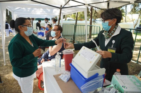 México: 32% de adultos mayores han recibido la primera dosis de la vacuna para covid-19 México