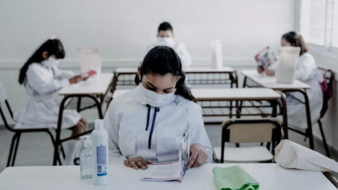 Presencialidad completa con distanciamiento de 1.5 metros aplicará Argentina en sistema educativo Latinoamérica