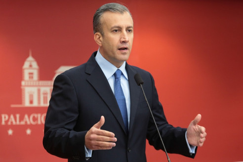 Venezuela denuncia que EE. UU. impide el suministro de los aditivos para producción de combustible Latinoamérica