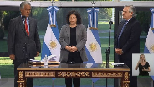 Asumió nueva ministra de Salud argentina tras escándalo de 