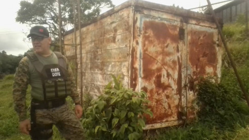 Desmantelan centro de telecomunicaciones de paramilitares colombianos Los Rastrojos en Venezuela Venezuela