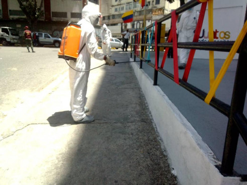 Venezuela confirma 317 casos de COVID-19 en últimas 24 horas y llega a 8.010 contagios Latinoamérica