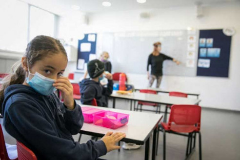Sao Paulo pospone regreso a las aulas de clases: epicentro de la pandemia en Brasil Latinoamérica