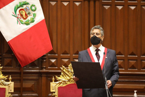 Sagasti se juramenta como presidente de Perú y pide perdón a familiares de jóvenes fallecidos Actualidad