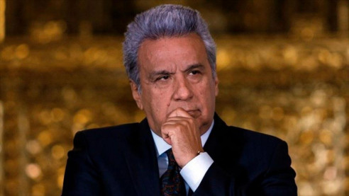 Moreno autoriza al sector privado para importar combustibles en busca de 