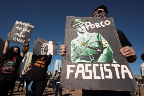 Brasileños marcharon por cuarto fin de semana consecutivo en contra de Bolsonaro Latinoamérica