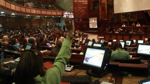 Destituyen 4 consejeros de la Participación Ciudadana en Ecuador Latinoamérica