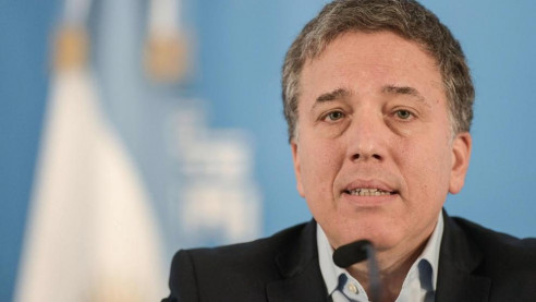 Renuncia ministro de Hacienda de Argentina tras fracaso de políticas neoliberales Argentina