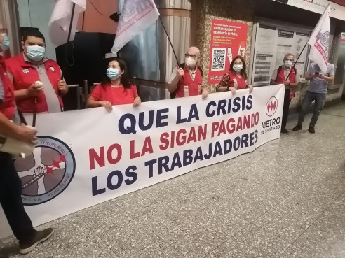 Presidenta de la CUT califica como positivo la huelga sanitaria y asegura que falta “voluntad política” para acordar un salario mínimo digno Portada