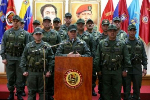 Alto Mando Militar de Venezuela repudia robo de armas por parte colaboradores de Guaidó Latinoamérica