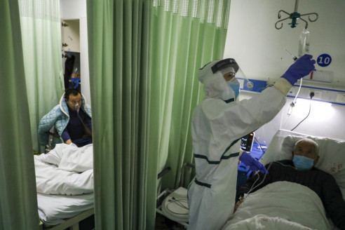 Enfermeras del mundo celebran su día luchando contra el coronavirus Latinoamérica