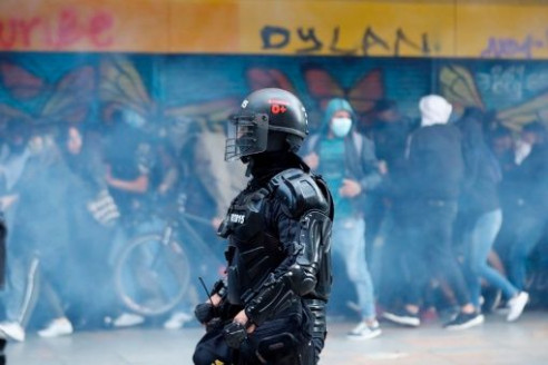 Paro nacional en Colombia: reportan un muerto y denuncian represión del Esmad Latinoamérica