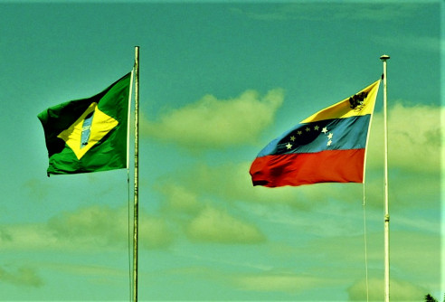 Gobierno venezolano denuncia asalto de su embajada en Brasilia Latinoamérica
