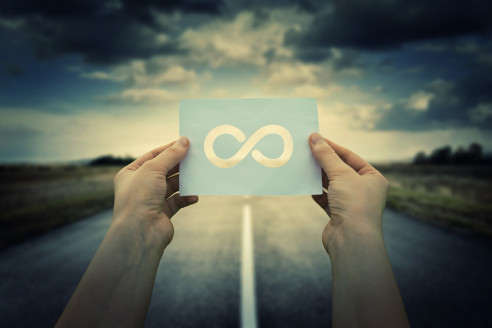 ¿Será posible vivir para siempre? Secreto de la vida eterna podría descifrarse para el 2050 Actualidad