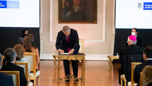 Duque firmó decreto del Estatuto Temporal de Protección para Migrantes Venezolanos Latinoamérica