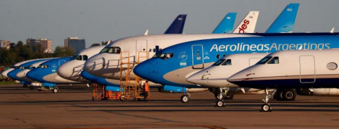 Aerolíneas Argentinas convoca a una huelga general contra Mauricio Macri Argentina