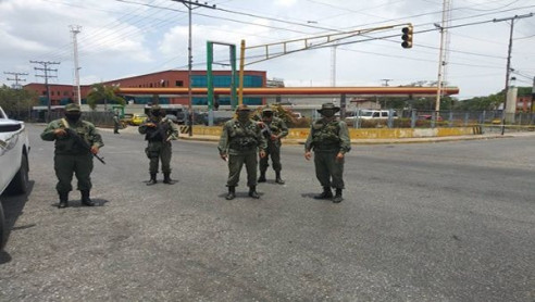(Fotos) Capturan a dos mercenarios más en Venezuela, incluyendo a un sargento Latinoamérica