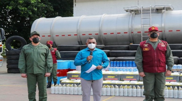 Gobierno entrega insumos para reactivar camiones super cisternas Venezuela