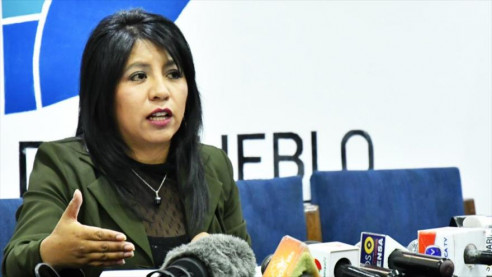 Bolivia: Defensoría pide acciones legales contra quienes invocan un “Gobierno civil-militar-policial” Actualidad