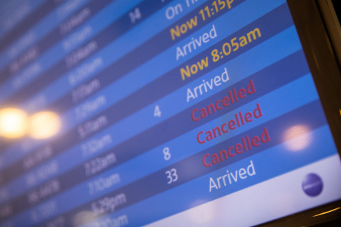 Aerolíneas brasileñas cancelan centenares de vuelos por Covid-19 en sus tripulaciones Latinoamérica